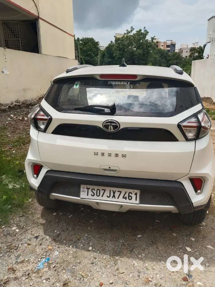 Tata Nexon 1.5 Petrol 2023