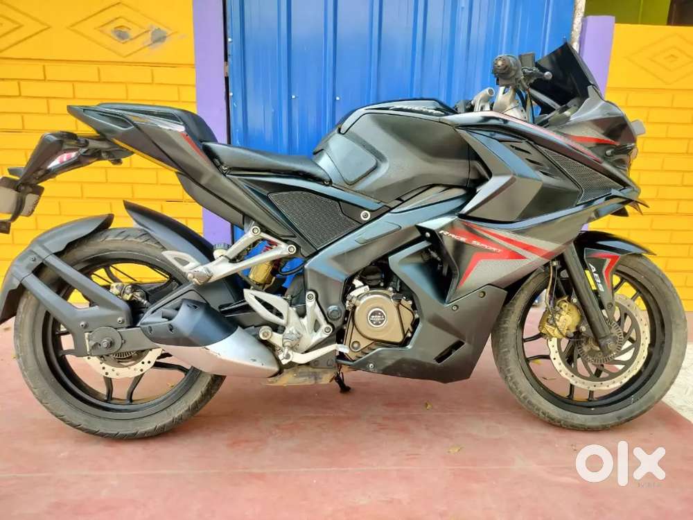 Pulsar on sale rs200 bs3