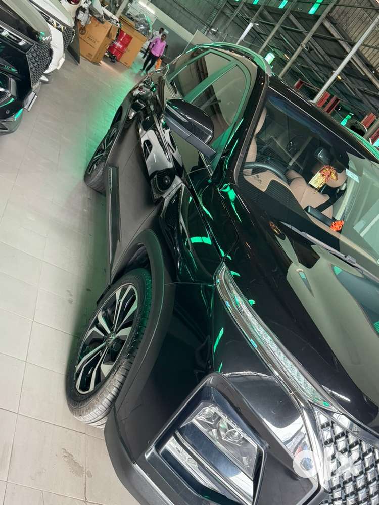 Mg Hector Plus 2024 Savvy Petrol