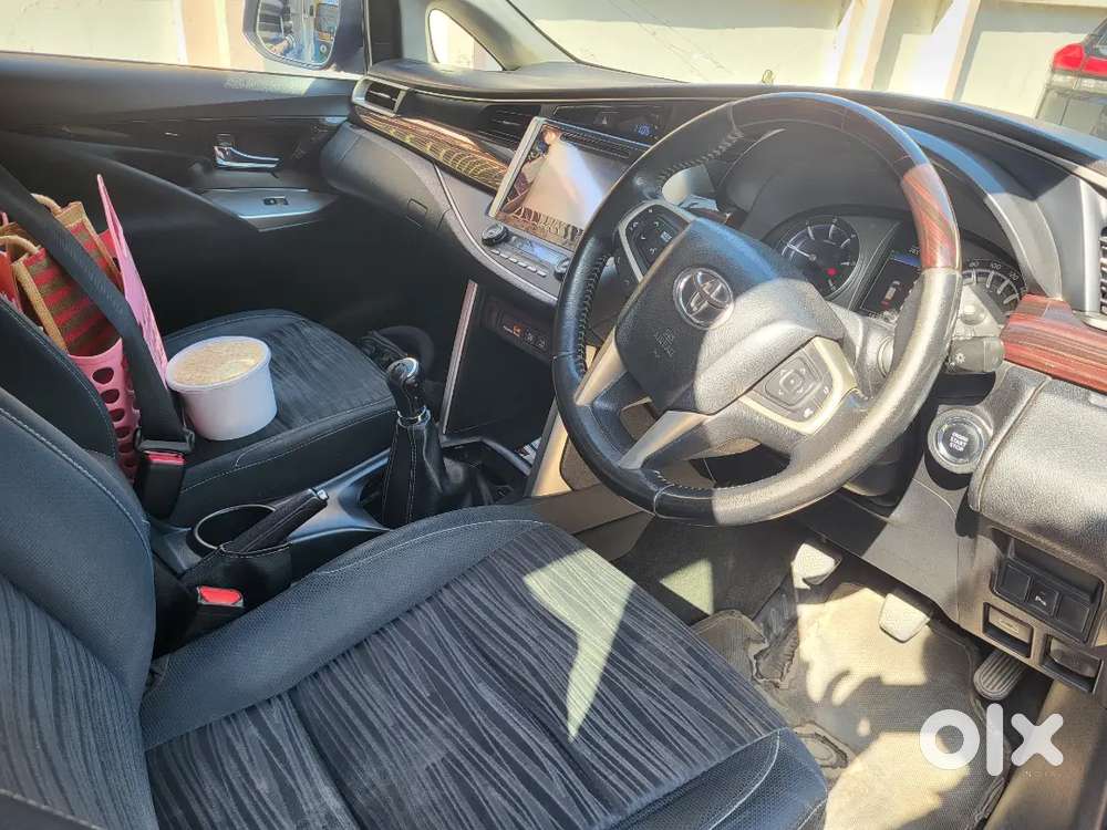 Innova Crysta Forst Owner 2.8 Vx