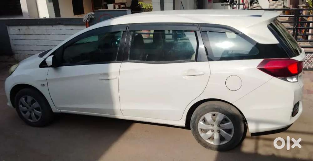 Honda Mobilio 2014 Cng & Hybrids Well Maintained
