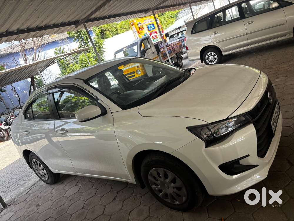 Maruti Suzuki Swift Dzire 1.3 Vxi, 2026, Petrol