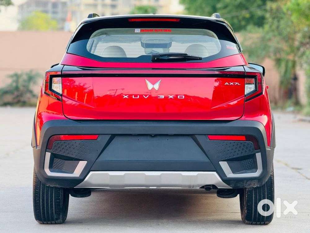 Mahindra Xuv 3xo Ax7l 1.2 Petrol At (pg), 2024, Petrol