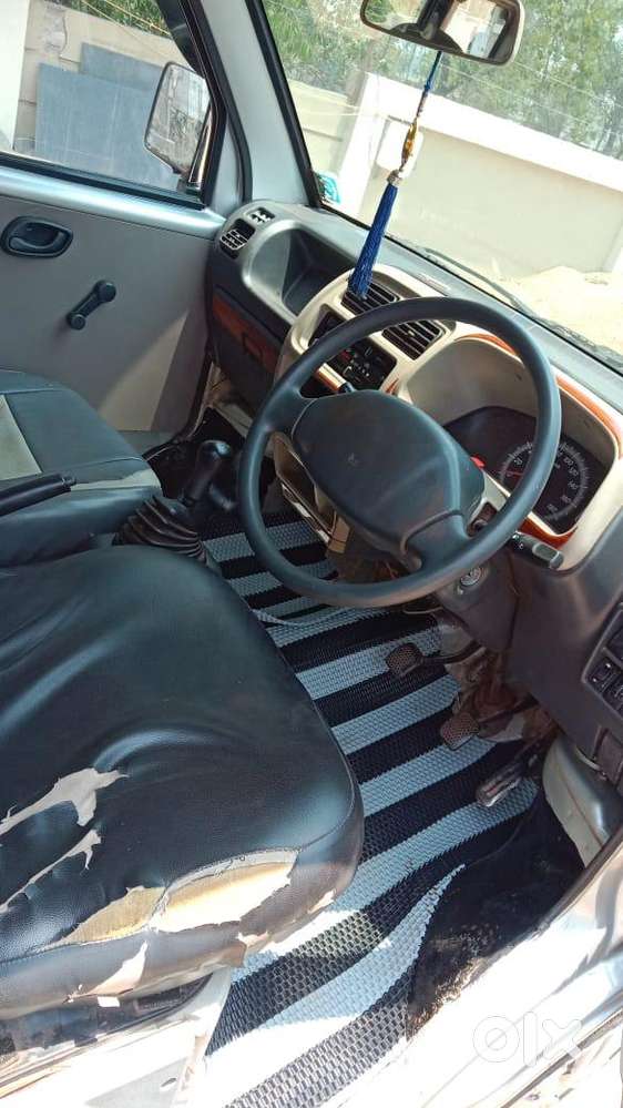 Maruti Suzuki Eeco 5 Str With Htr Cng, 2011, Cng & Hybrids