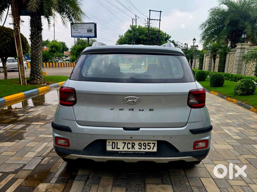 Hyundai Venue S 1.2 Petrol, 2021, Petrol