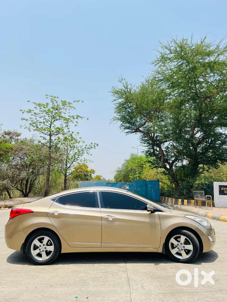 Hyundai New Elantra 2015 Cng Petrol