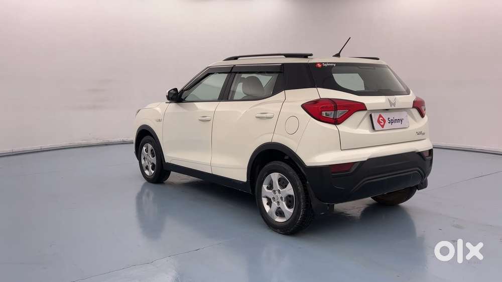 Mahindra Xuv300 W6, 2023, Petrol