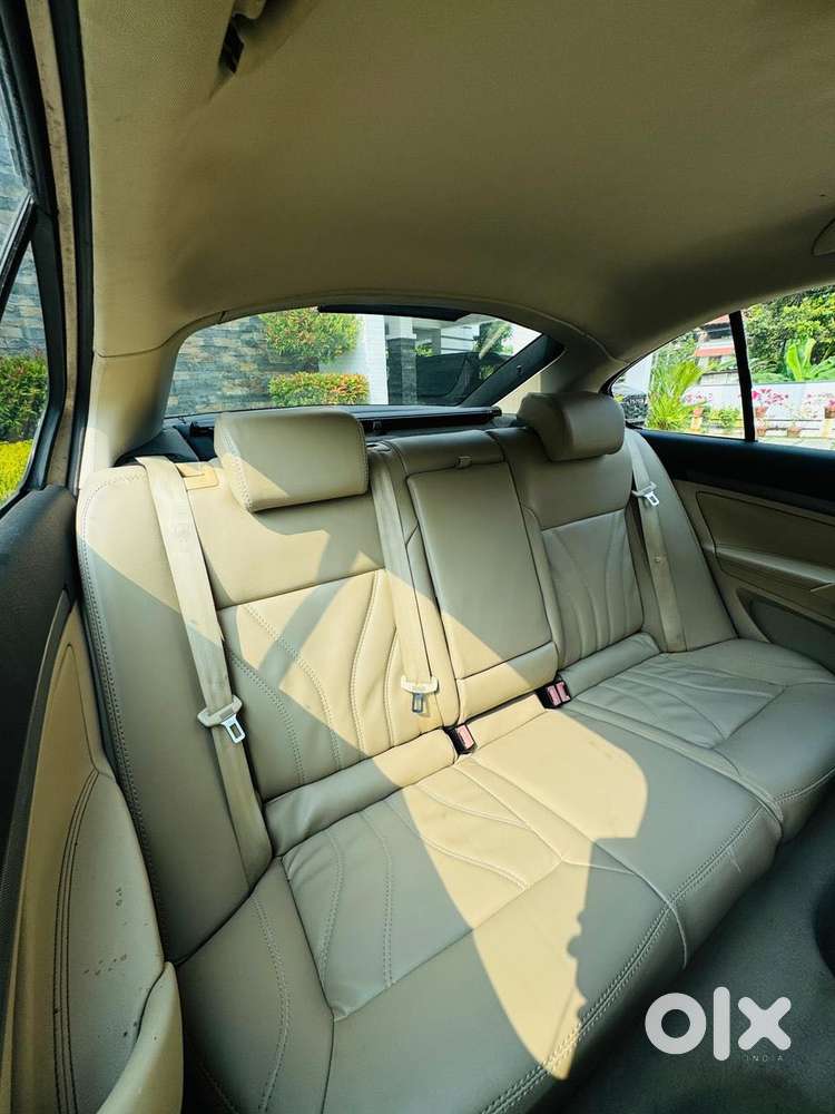 Skoda Laura 1.9 Tdi Mt Ambiente, 2009, Diesel