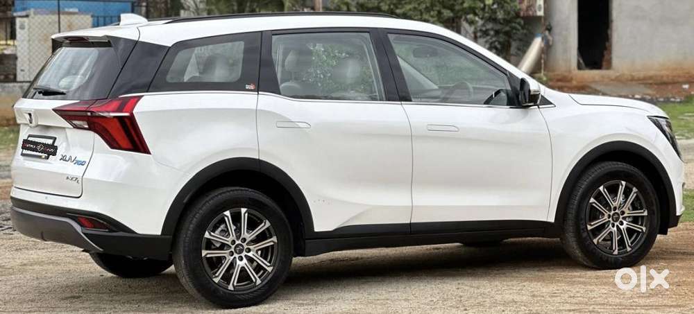 Mahindra Xuv700 2.2 Ax 7 Diesel At Luxury Pack Str, 2024, Diesel
