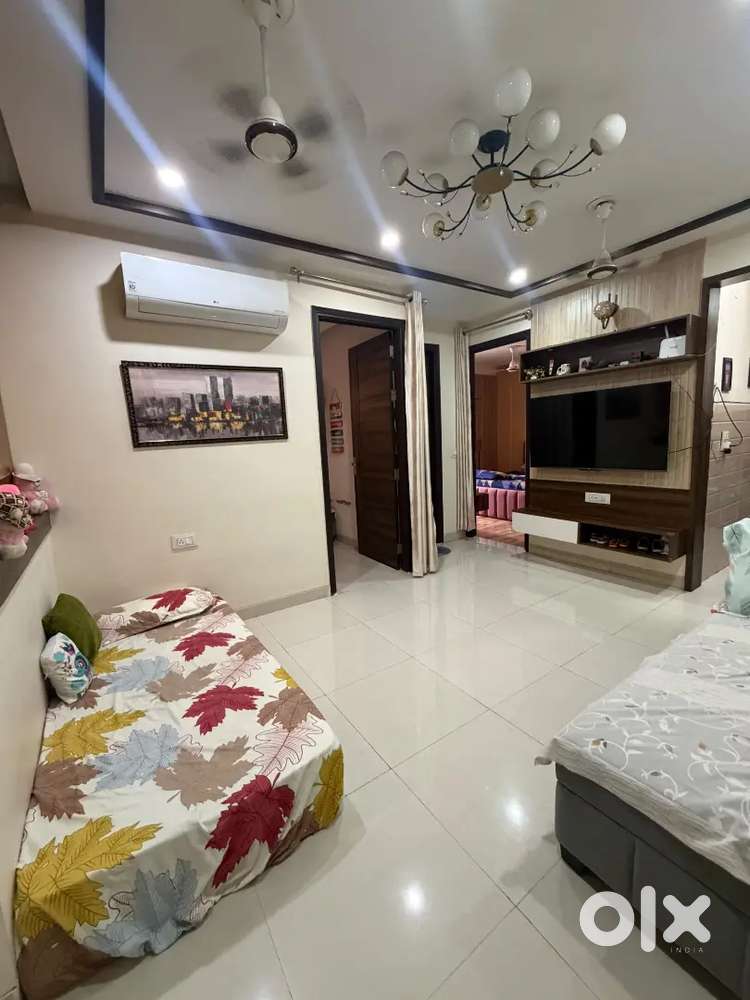 2BHK UNFURNISH FLAT BRAND NEW