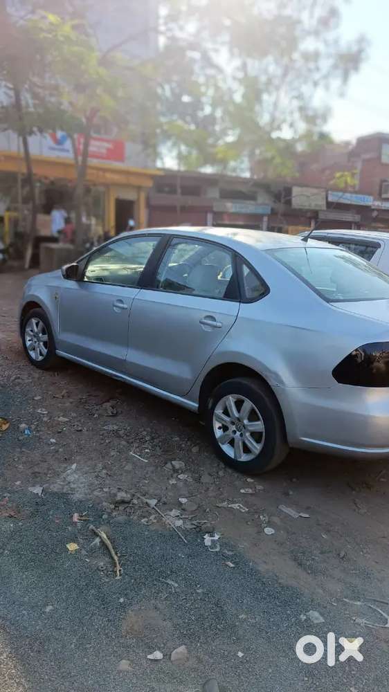 Volkswagen Vento 2011 Petrol 75000 Km Driven