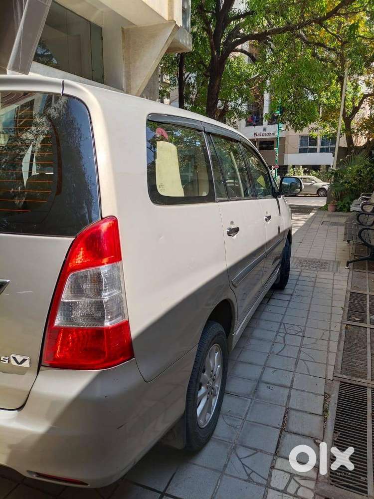 Toyota Innova 2013 Diesel Well Maintained