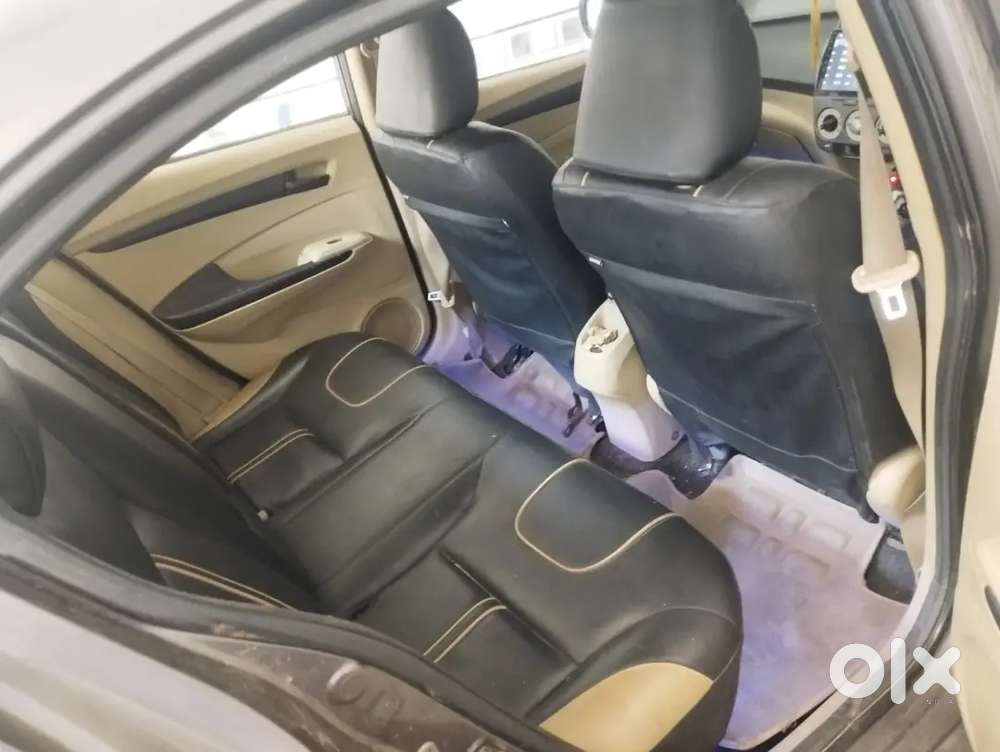 Dl 2011 Honda City 1.5 I-vtech Cng Good Condition