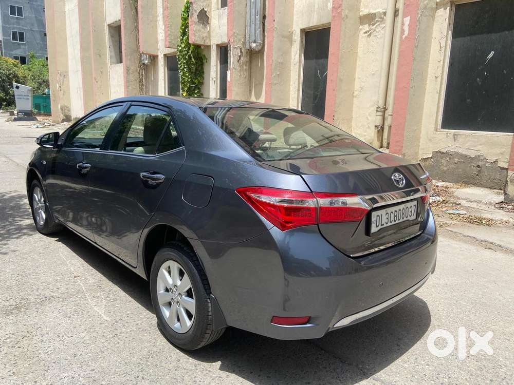 Toyota Corolla Altis 2010-2013 G, 2014, Petrol