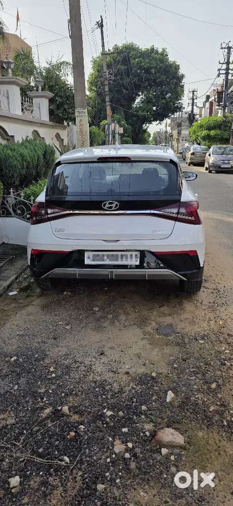 Hyundai I20 2025 Petrol 4400 Km Driven