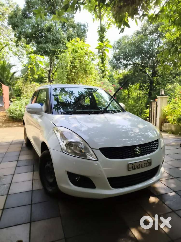 Maruti Suzuki New-gen Swift 2013 Diesel 105000 Km Driven