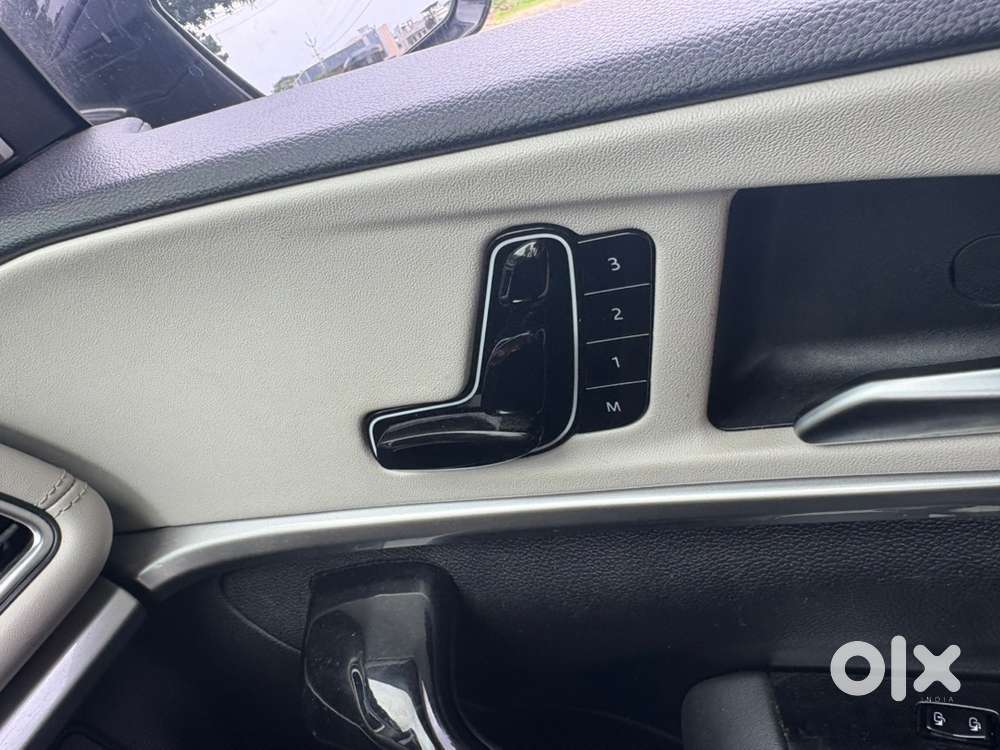 Mahindra Xuv700 2024 Diesel