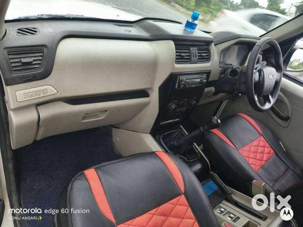 Mahindra Scorpio Classic, 2015, Diesel