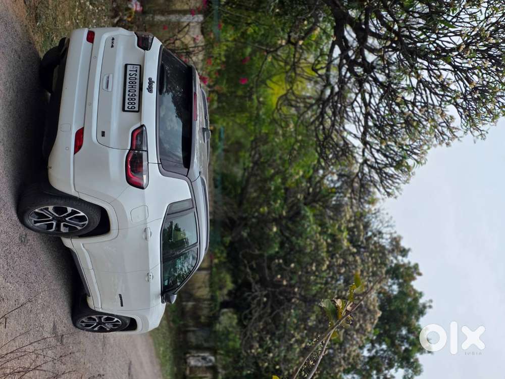 The 2021 Jeep Compass Turbo Diesel — Model S (diesel)