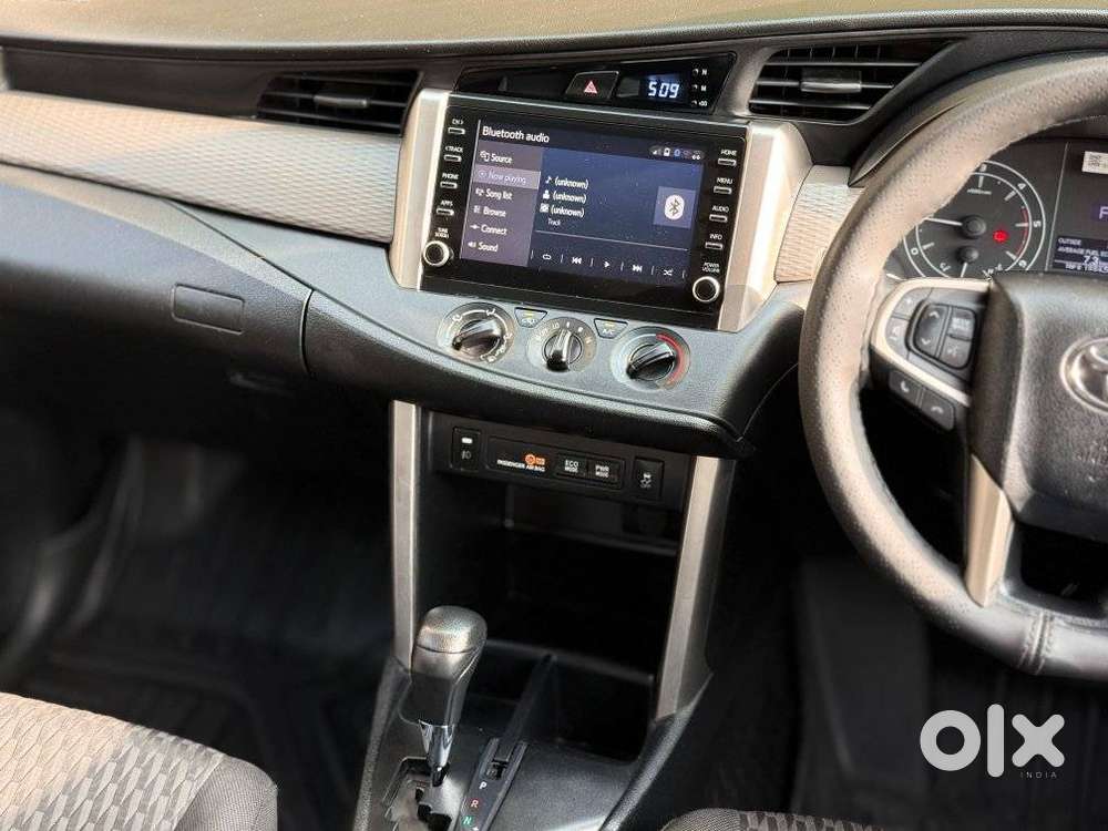 Toyota Innova Crysta [2020-ongoing] 2.4 Gx At 7 Str, 2021, Diesel