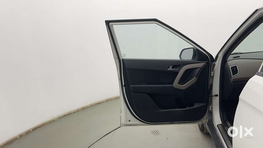 Hyundai Creta 1.6 Sx Plus Petrol At, 2015, Diesel