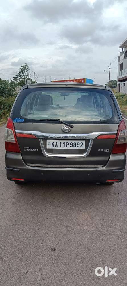 Toyota Innova 2.5 V 7 Str, 2009, Diesel