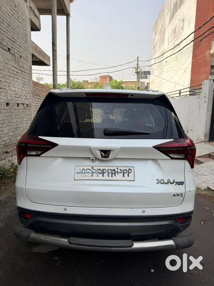 Mahindra Xuv700 Ax7l