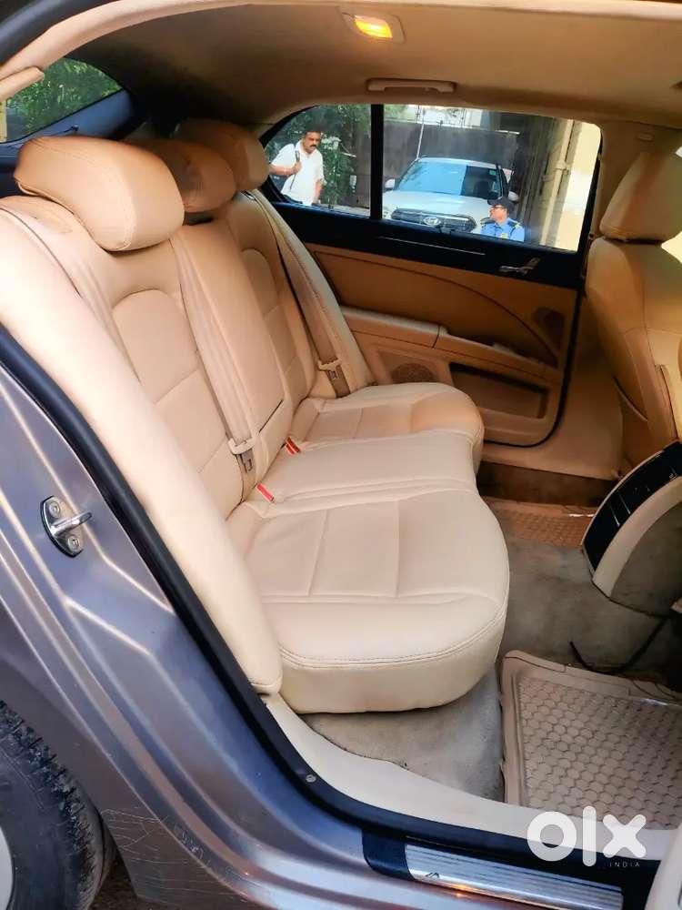 Skoda Superb Sportline 2011