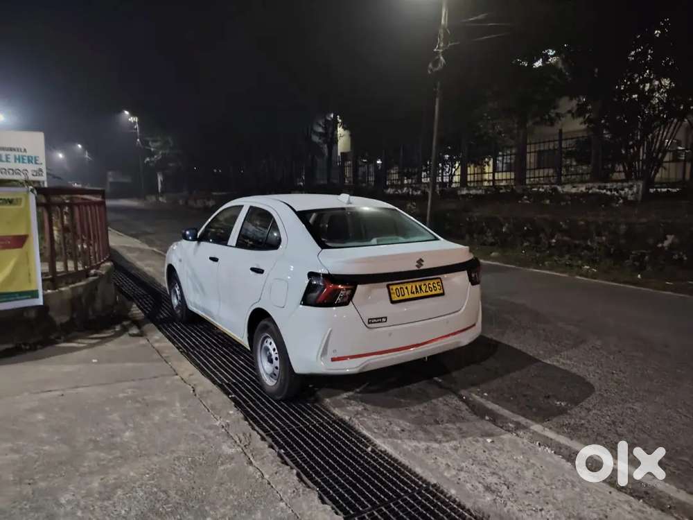 Maruti Suzuki Dzire 1.2 Lxi 2025