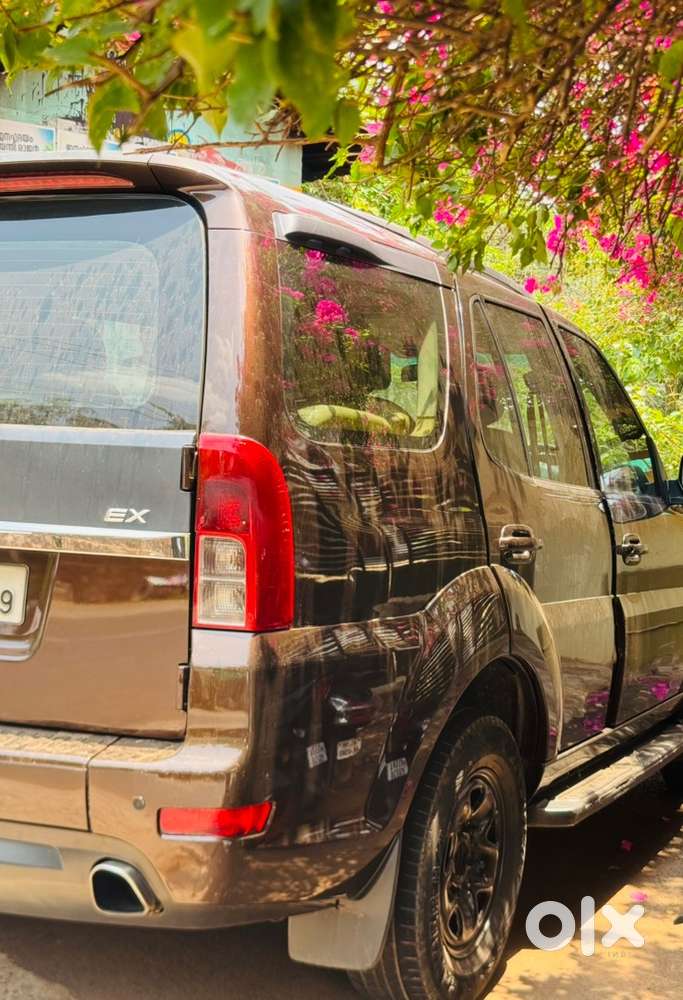 Tata Safari Storme 2013 Diesel Well Maintained