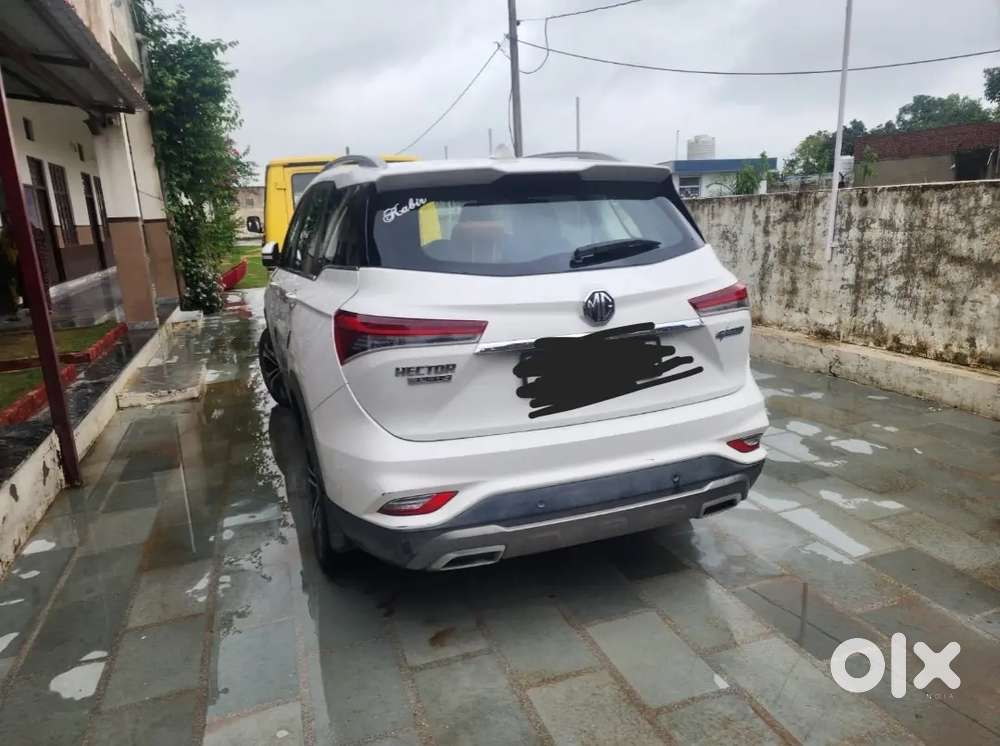Mg Hector Plus