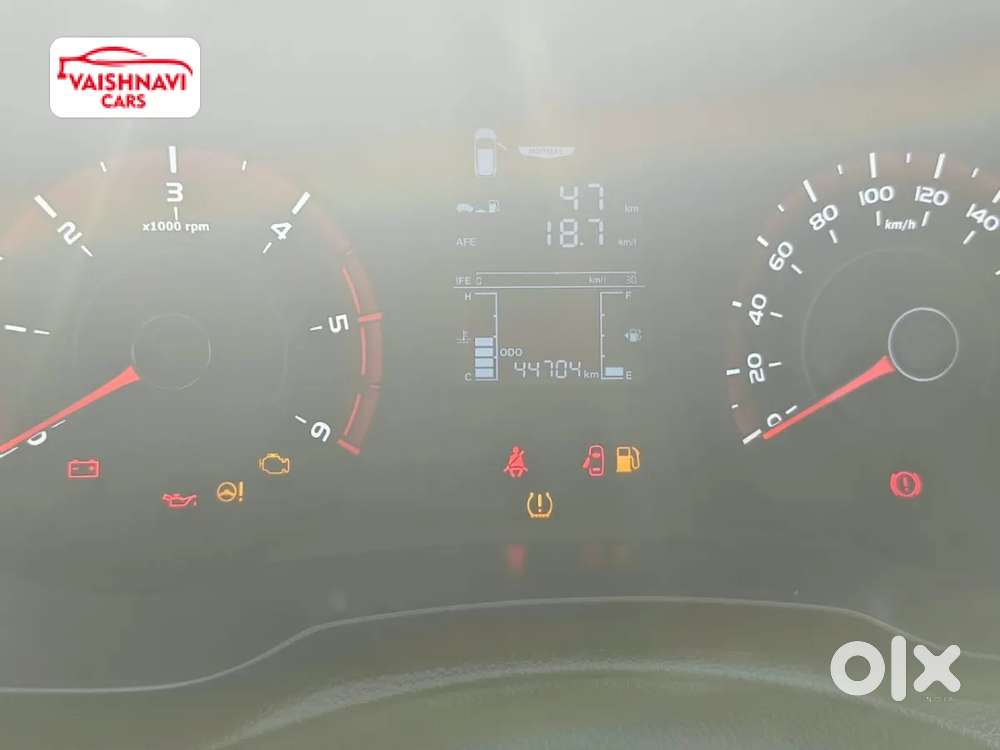 Mahindra Xuv300 W6 Diesel, 2022, Diesel