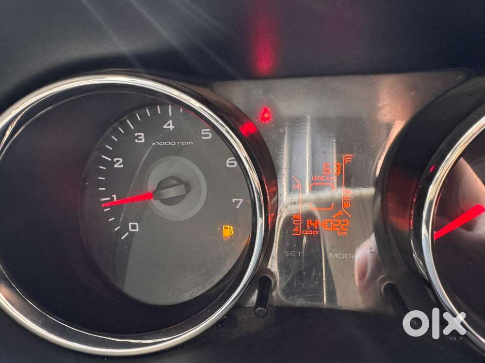 Mahindra Tuv 300 2018 Diesel Good Condition