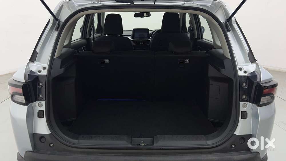 Maruti Suzuki Brezza Zxi Plus At, 2023, Petrol