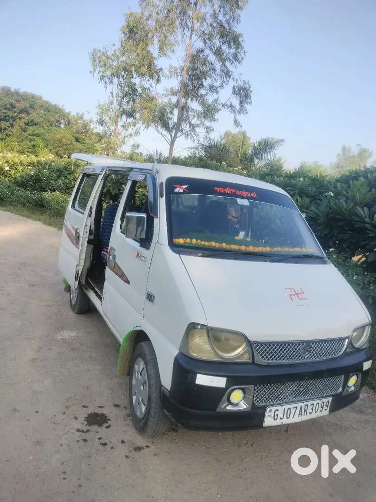 Maruti Suzuki Eeco 5 Str 2011