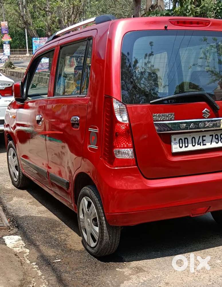 Maruti Suzuki Wagon R 1.0 2015 Petrol 68000 Km Driven