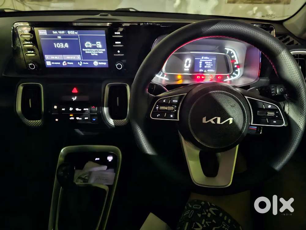 Kia Sonet 2021 Petrol 40200 Km