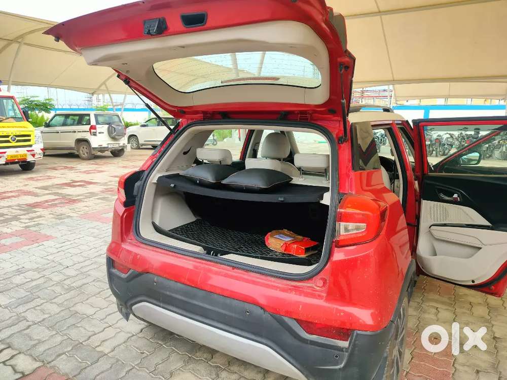 Mahindra Xuv300 2021 Variant With Sun Roof