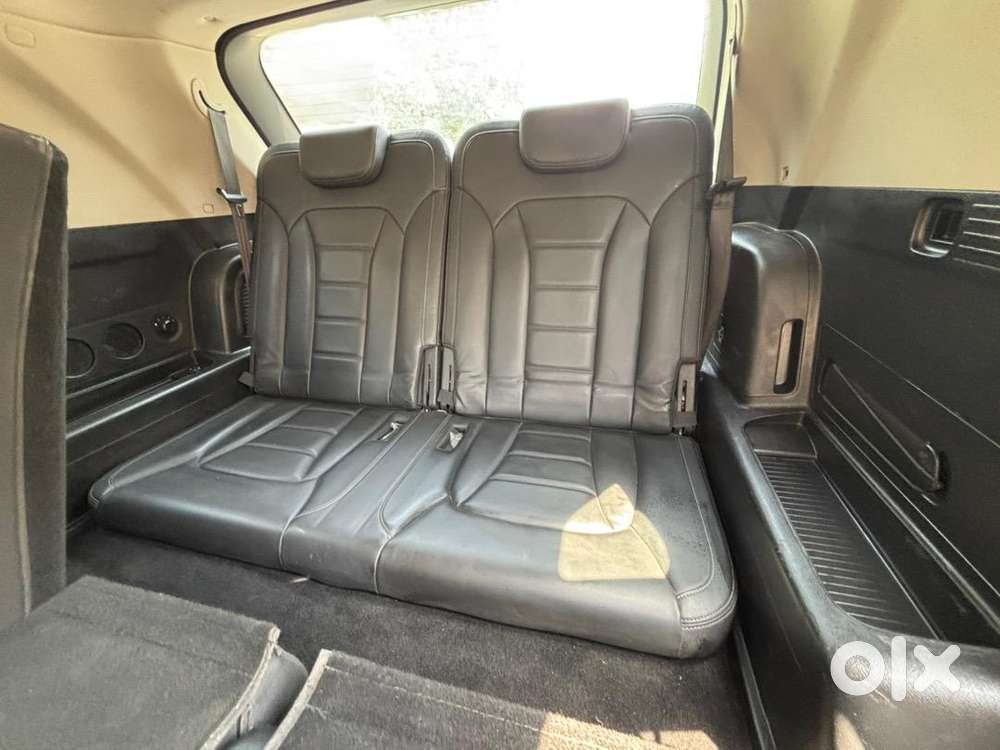 Mahindra Alturas G4 2019 Diesel Well Maintained
