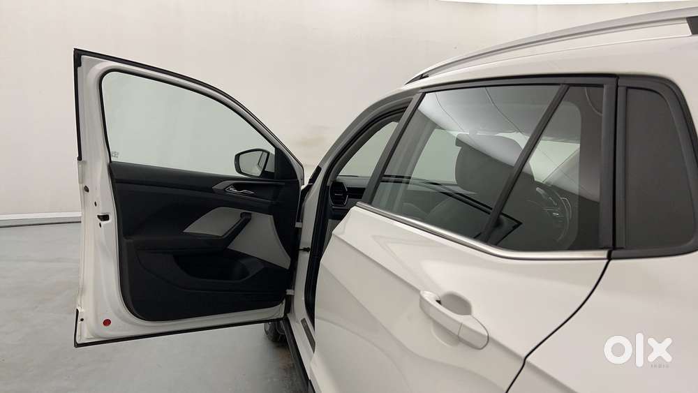 Skoda Kushaq 1.0 Tsi Ambition, 2022, Petrol