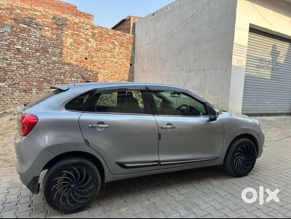 Maruti Suzuki Baleno 2016 Brand New Alloy Untouched Condition All Pape