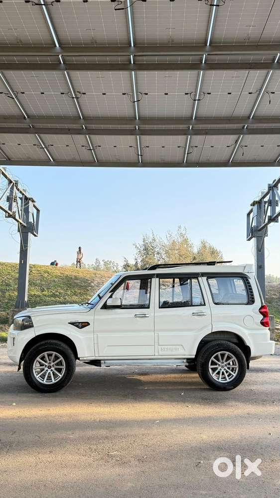 Mahindra Scorpio S4 Plus, 2015, Diesel