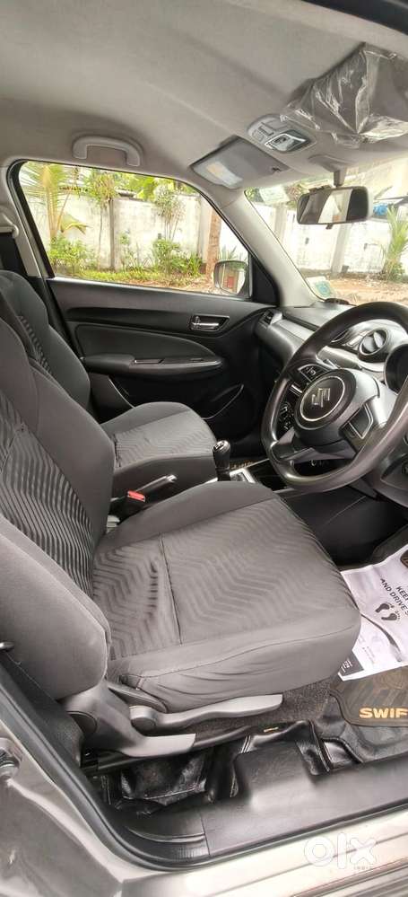 Maruti Suzuki Swift Vxi + Manual, 2019, Petrol