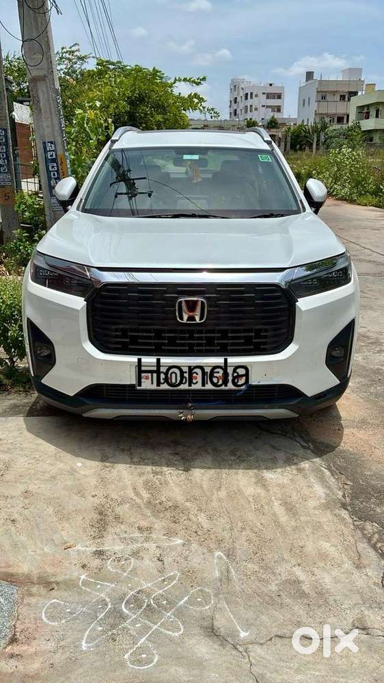Honda Elevate 2024mfg 2025 Registered Petrol 35000 Km Driven