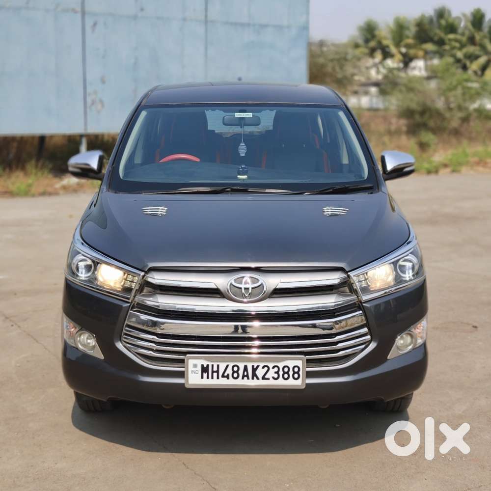 Toyota Innova Crysta 2016 Diesel Well Maintained