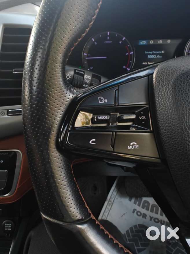 Mahindra Alturas G4 4wd At, 2019, Diesel
