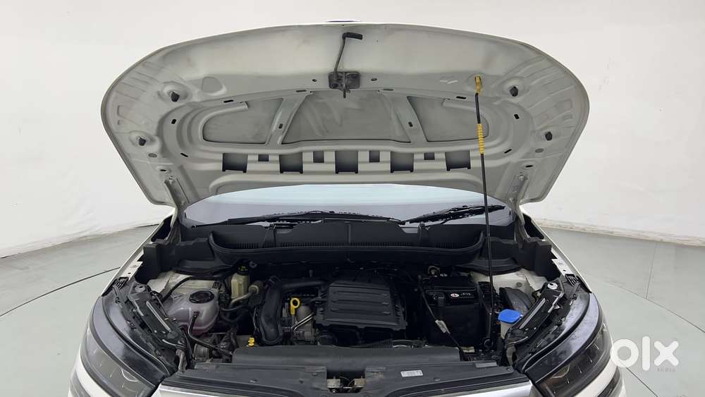Skoda Kushaq Ambition 1.0l Tsi Mt, 2023, Petrol