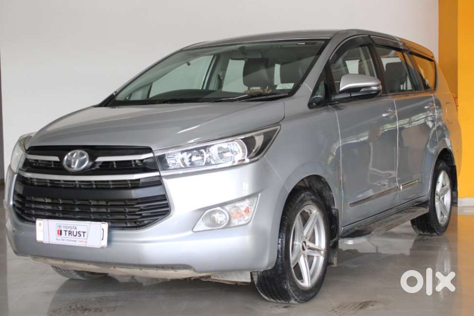 Toyota Innova Crysta 2.8 Gx At, 2016, Diesel