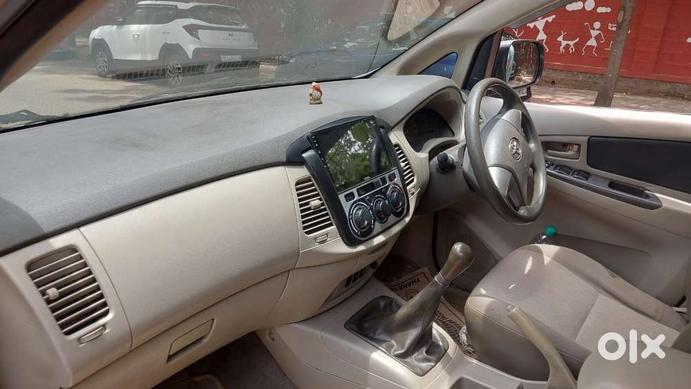 Toyota Innova 2.5 G (diesel) 7 Seater Bs Iv, 2013, Diesel