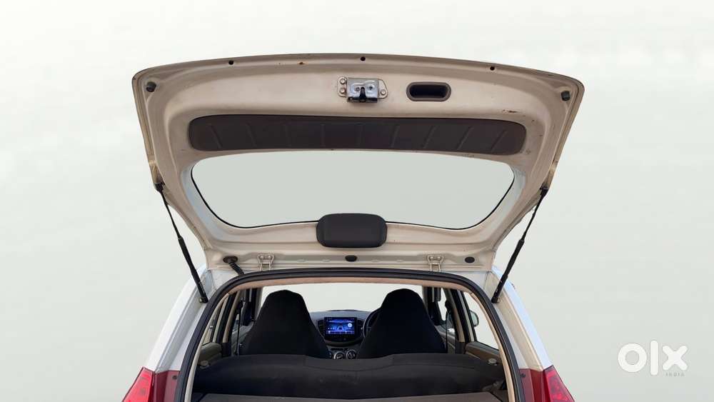 Hyundai I10 Magna 1.1l, 2013, Cng & Hybrids
